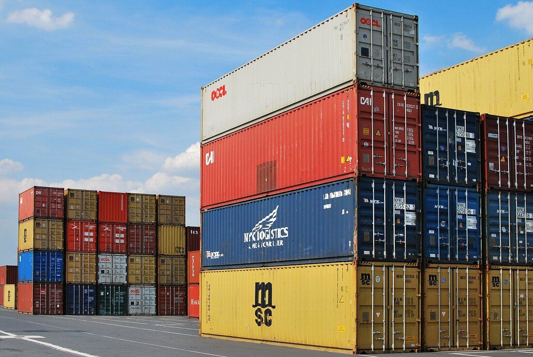 Severe shortage of containers=Unstable sea freight+shipping date